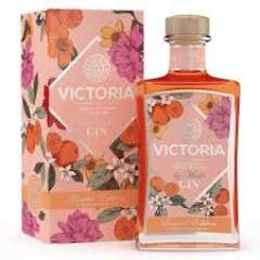 v832